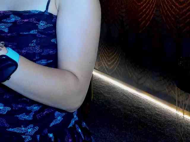 Livia-Shy