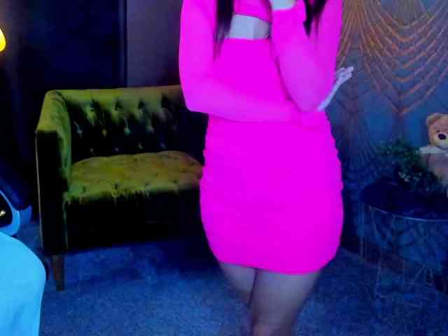 Livia-Shy webcam