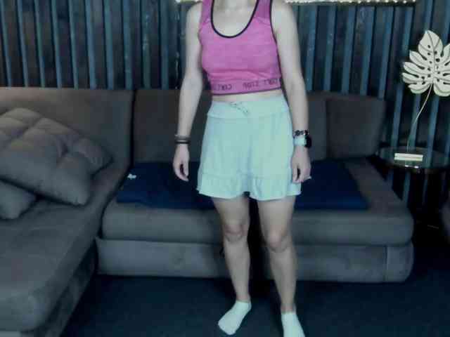 Livia-Shy webcam