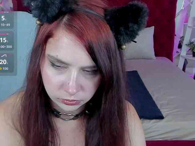 Livia-Shy webcam