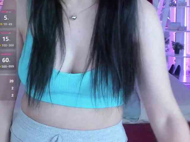 Livia-Shy webcam
