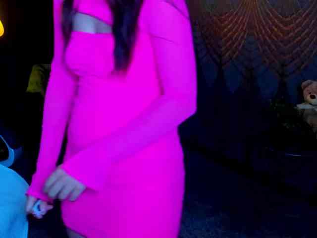 Livia-Shy webcam