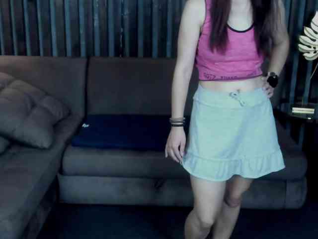 Livia-Shy webcam