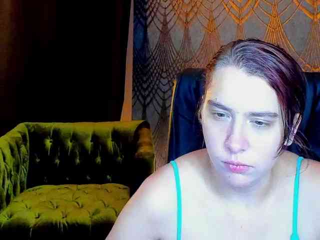 Livia-Shy