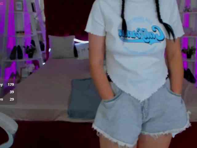 Livia-Shy