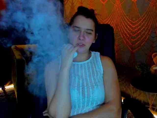 Livia-Shy webcam