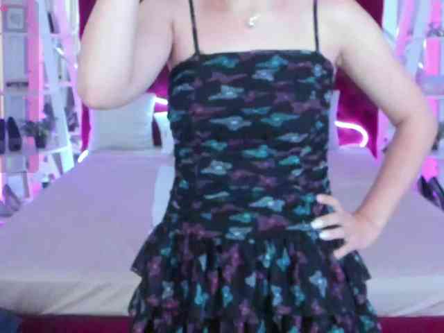 Livia-Shy webcam