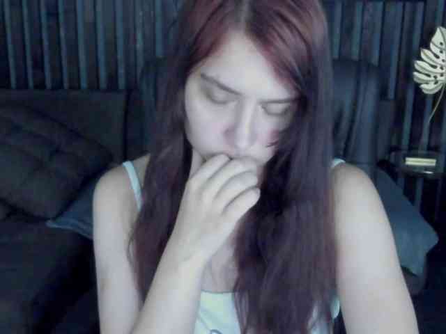 Livia-Shy webcam