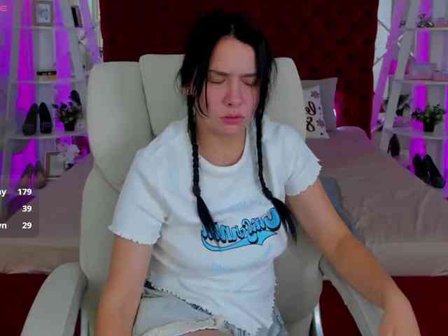 Livia-Shy webcam