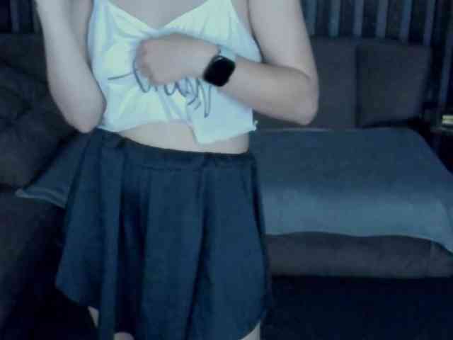 Livia-Shy