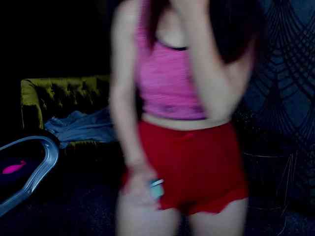Livia-Shy webcam