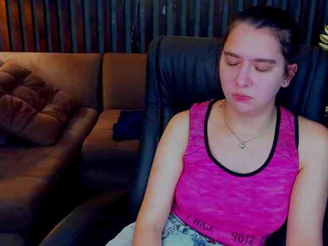 Livia-Shy webcam