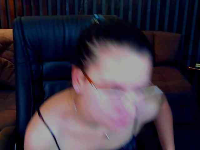 Livia-Shy