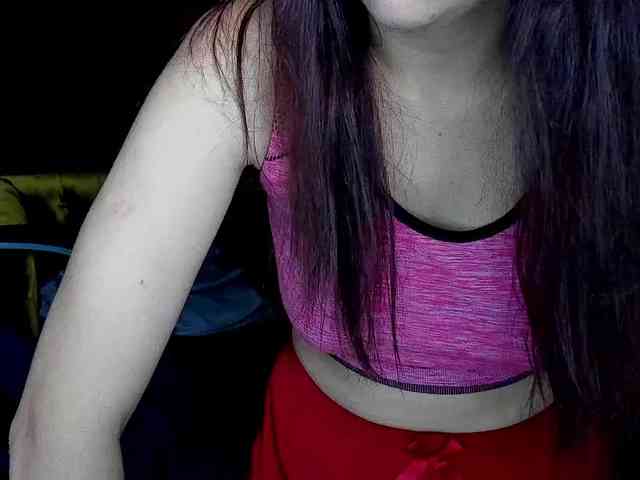 Livia-Shy webcam