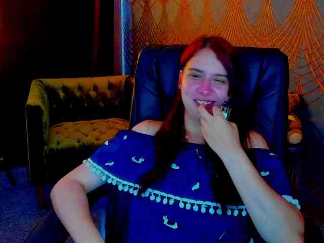 Livia-Shy webcam