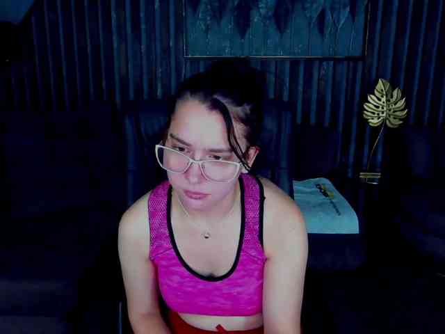 Livia-Shy webcam