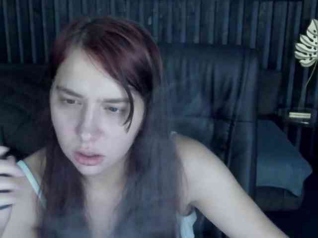 Livia-Shy webcam