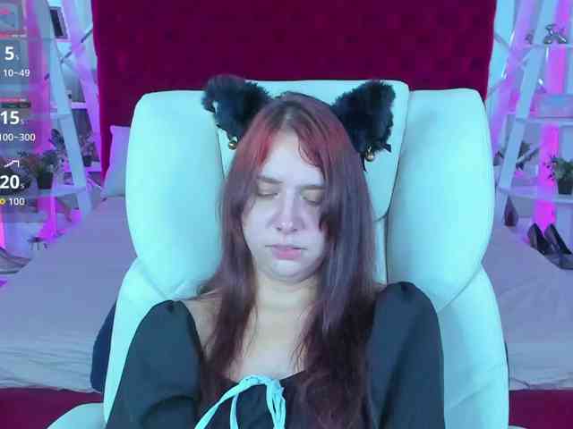 Livia-Shy webcam