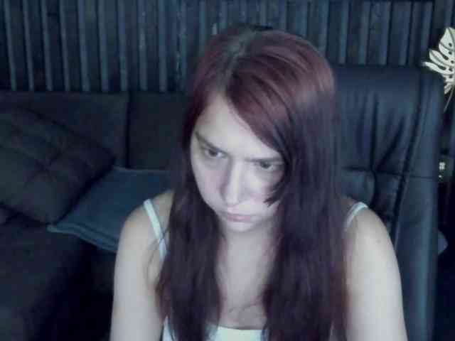 Livia-Shy webcam