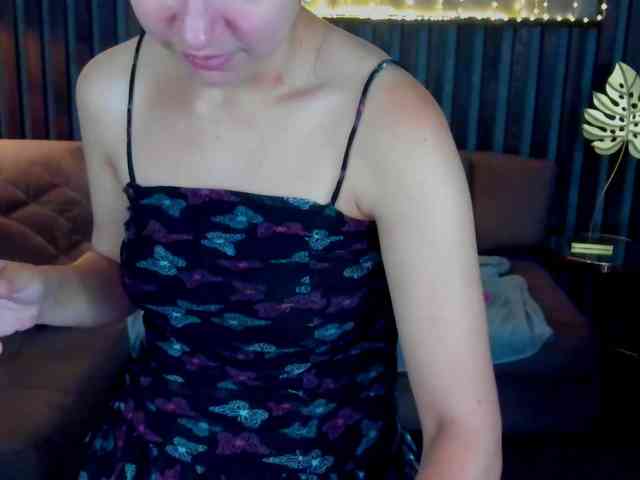 Livia-Shy Livia-Shy