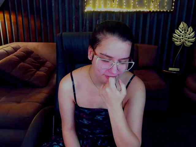 Livia-Shy