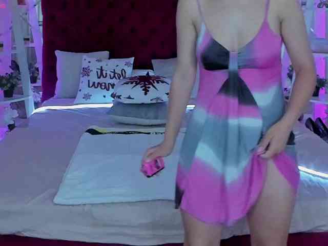Livia-Shy Live Webcam on BongaCams