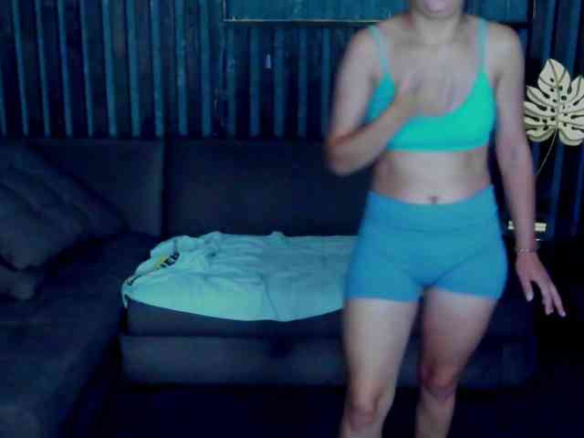 Livia-Shy webcam
