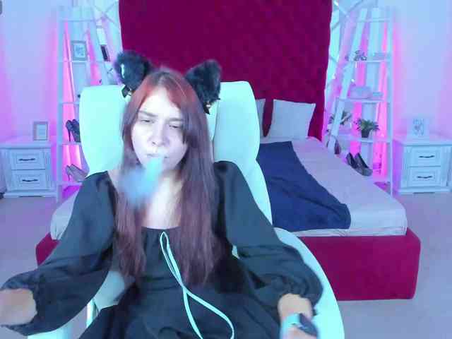 Livia-Shy webcam