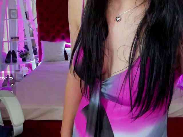 Livia-Shy webcam