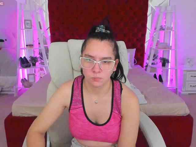 Livia-Shy