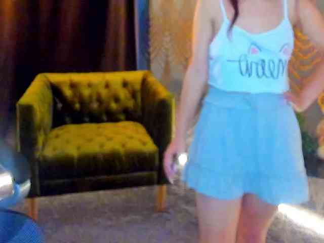 Livia-Shy webcam