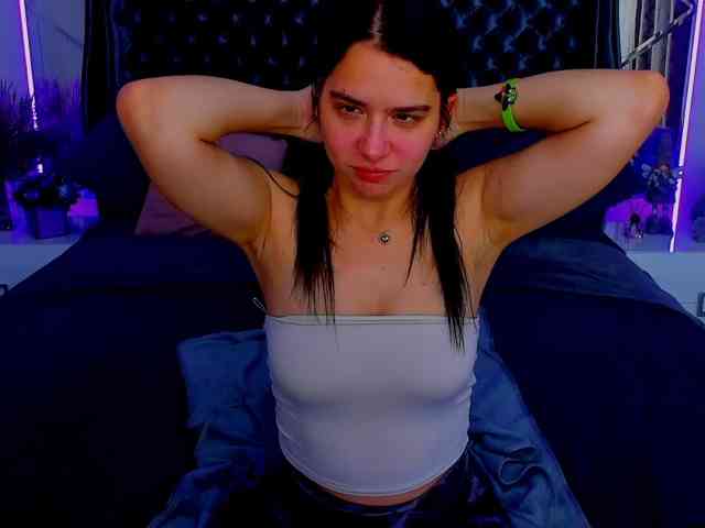 Livia-Shy webcam