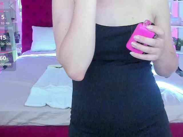 Livia-Shy webcam