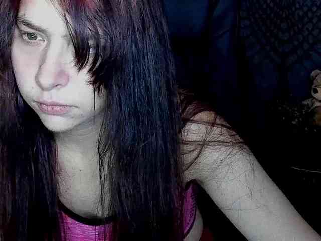Livia-Shy webcam