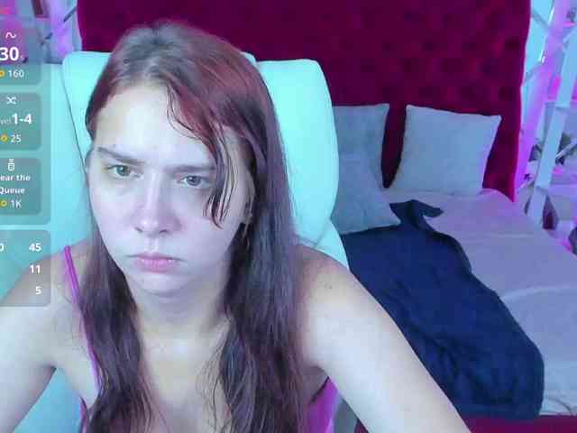 Livia-Shy webcam