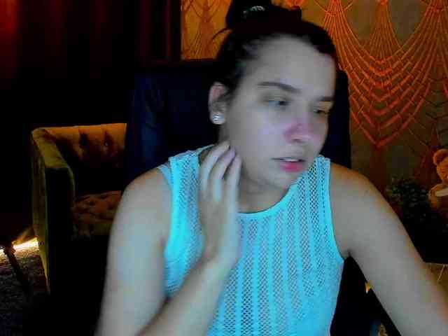 Livia-Shy webcam