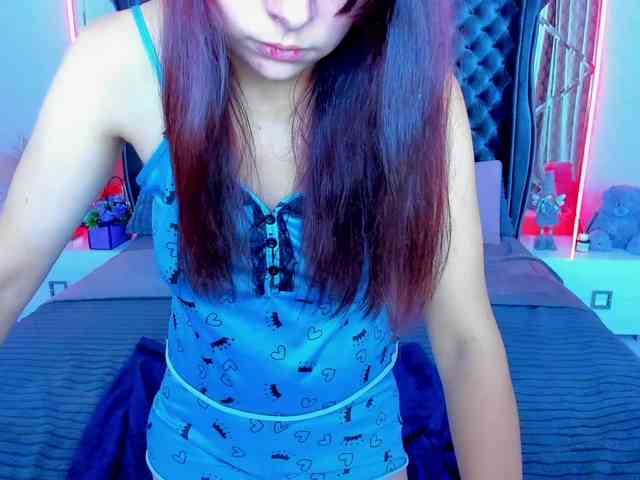 Livia-Shy webcam