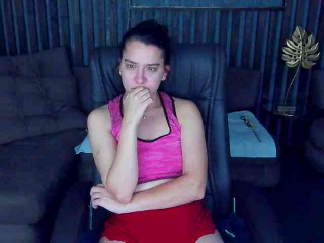 Livia-Shy webcam