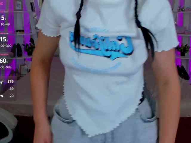 Livia-Shy webcam