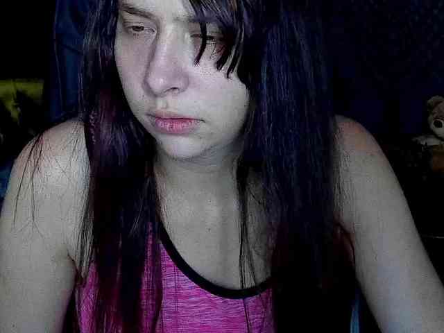 Livia-Shy webcam