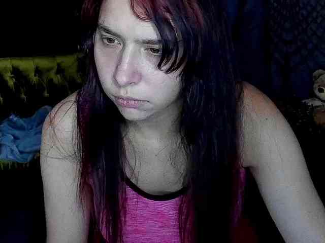 Livia-Shy webcam