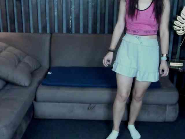 Livia-Shy webcam