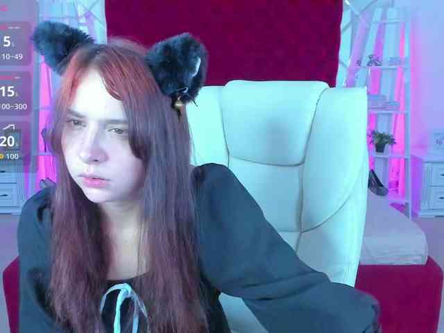 Livia-Shy webcam