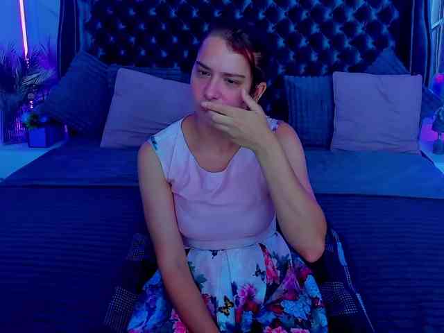 Livia-Shy webcam