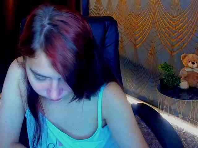 Livia-Shy webcam