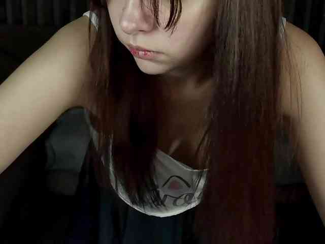 Livia-Shy webcam