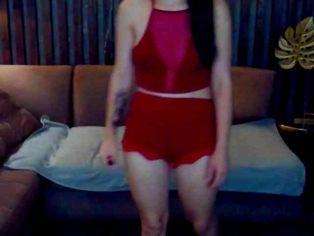 Livia-Shy webcam