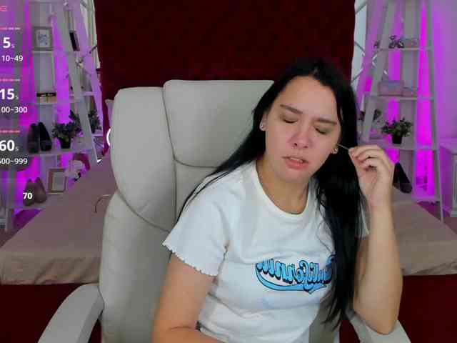 Livia-Shy