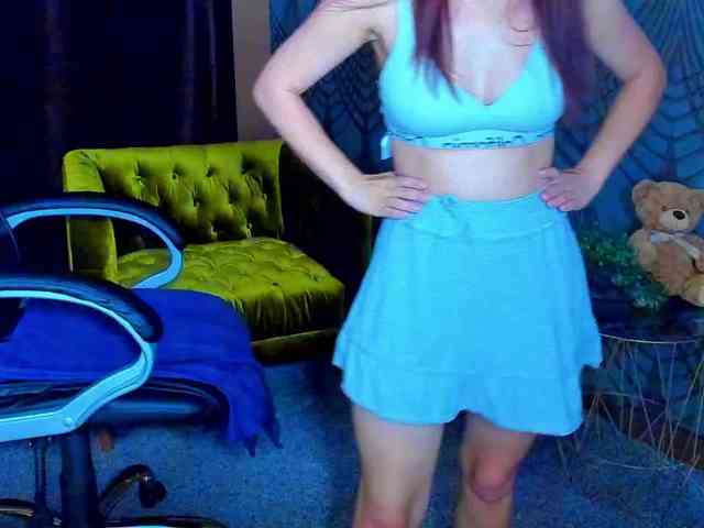 Livia-Shy webcam