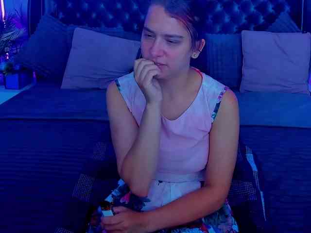 Livia-Shy webcam